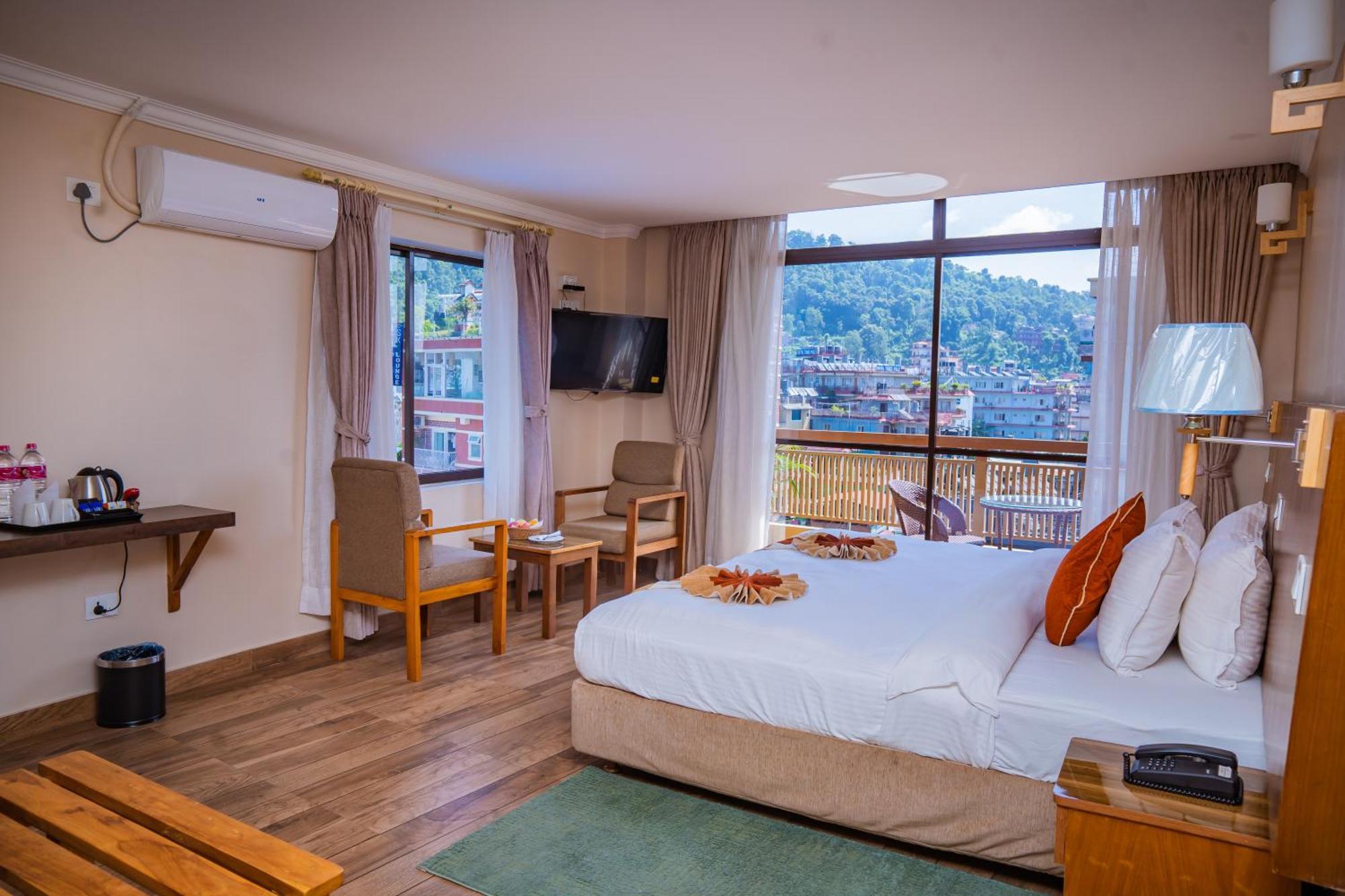 Hotel Fewa Camp โพคารา ภายนอก รูปภาพ