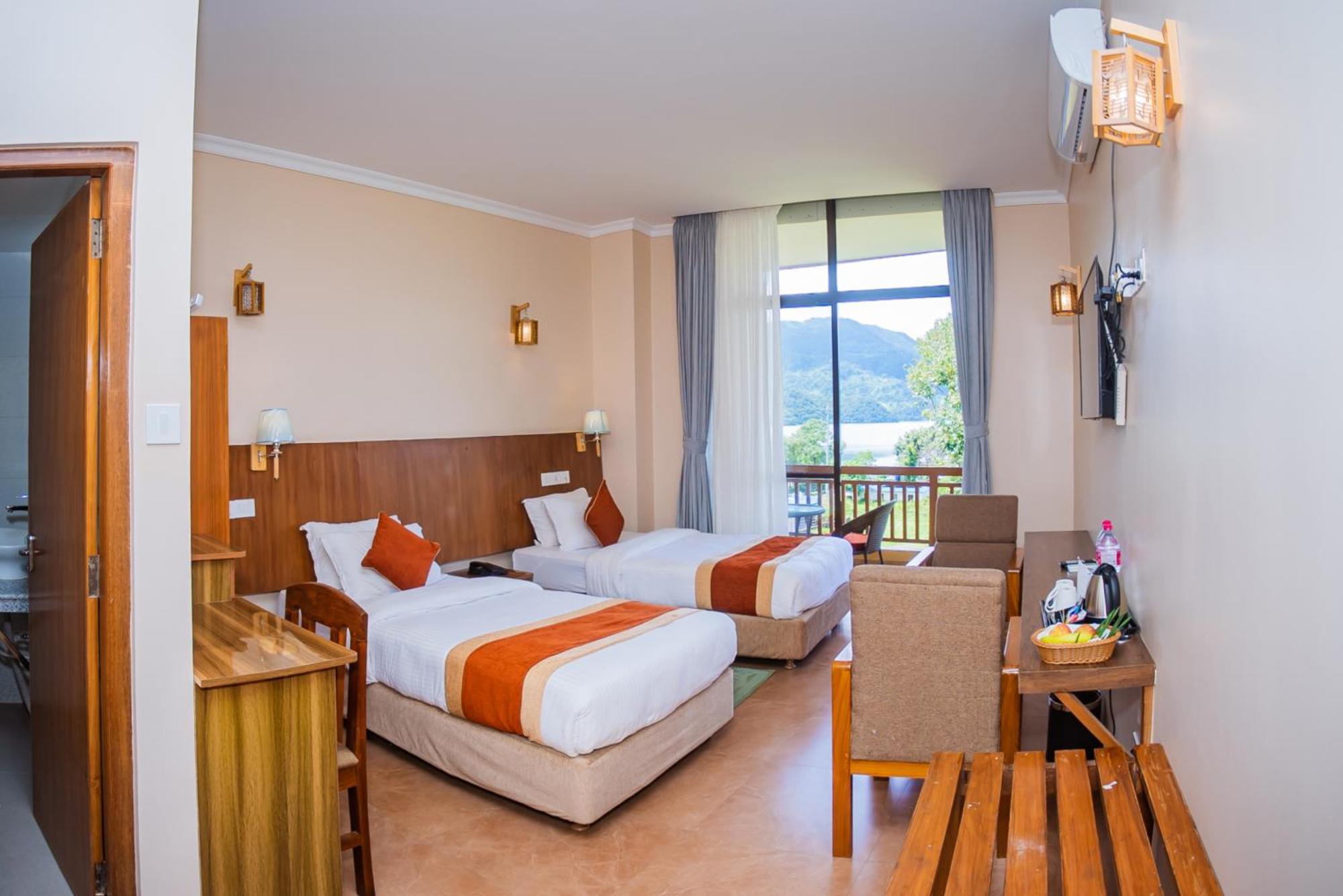 Hotel Fewa Camp โพคารา ภายนอก รูปภาพ