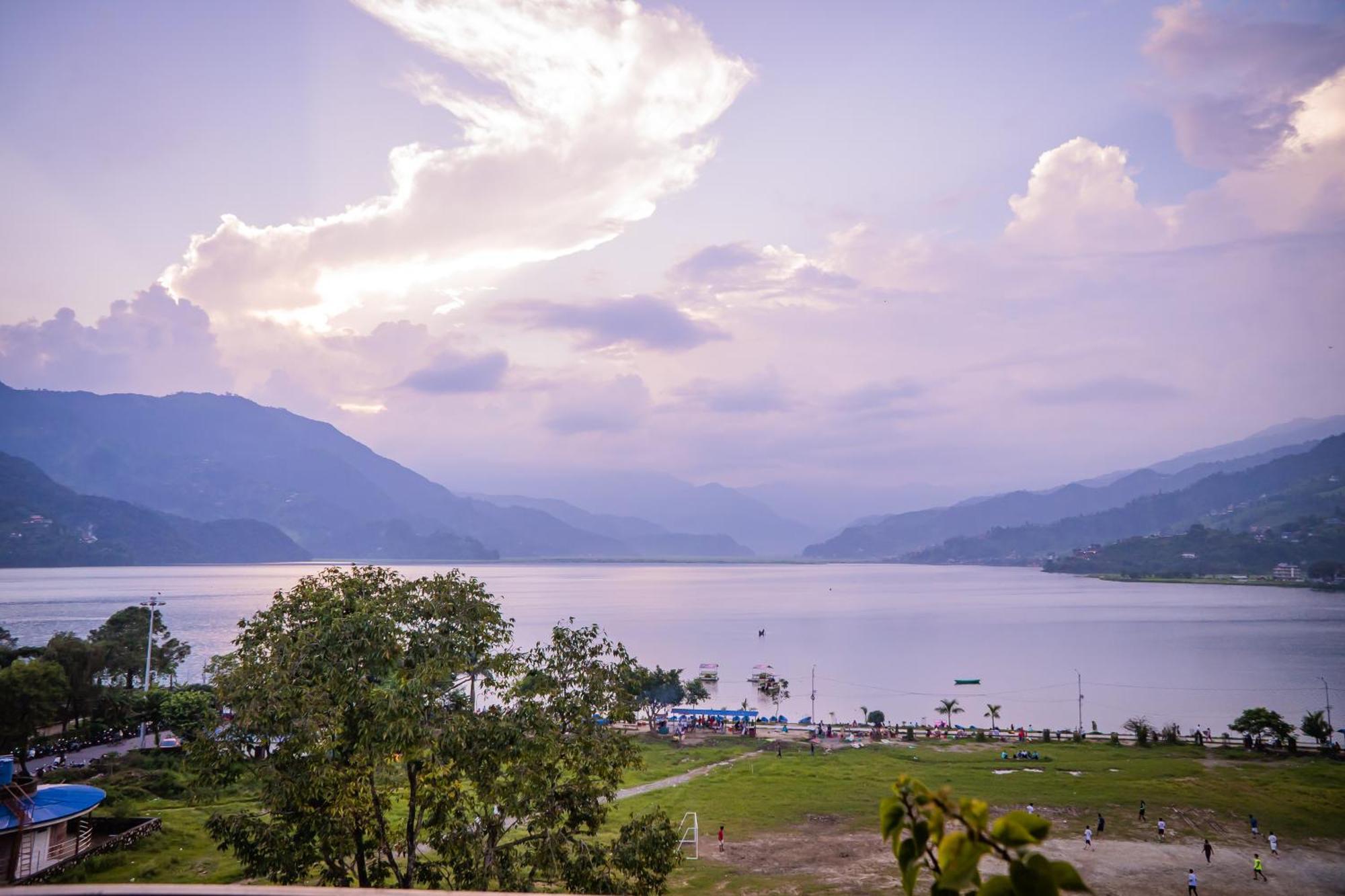 Hotel Fewa Camp โพคารา ภายนอก รูปภาพ